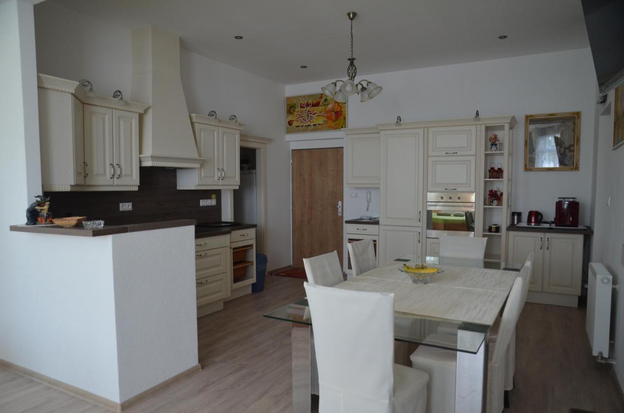 Ferienwohnung Apartman Ostry Vrsok V Starom Smokovci Vysoké Tatry Exterior foto